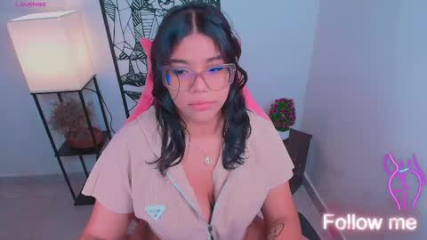 Snapshot of ashleyy18__ chatting on May 2026 01:11:02 AM Ashleyy18 online show from May 2026 01:11:02 AM