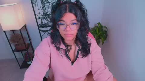 Snapshot of ashleyy18__ chatting on June 2026 12:14:01 AM Ashleyy18 online show from June 2026 12:14:01 AM