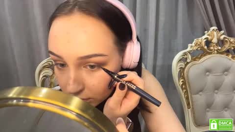 Snapshot of ashliebulson chatting on February 2026 07:10:01 PM Anna online show from February 2026 07:10:01 PM