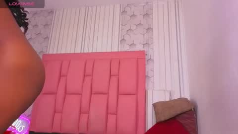 ashlleyray online show from May 2026 07:32:02 PM