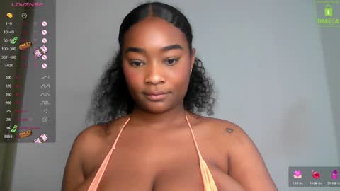 Snapshot of ashly_0b chatting on February 2025 06:15:02 PM Ashly online show from February 2025 06:15:02 PM