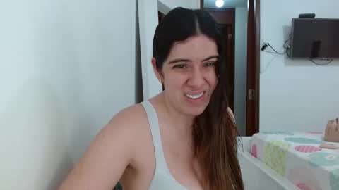 AshlyMoon online show from May 2026 04:25:02 PM