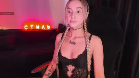 Mila online show from April 2026 08:08:01 AM