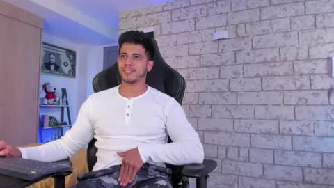 my name real is camilo online show from January 2026 12:18:01 PM