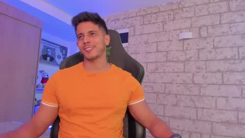 Snapshot of ashton_coleman_ chatting on June 2026 11:09:02 PM my name real is camilo online show from June 2026 11:09:02 PM