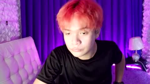 Snapshot of asian_blakefoster chatting on May 2026 01:32:02 AM asian_blakefoster online show from May 2026 01:32:02 AM