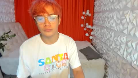 Snapshot of asian_blakefoster chatting on May 2026 10:49:02 PM asian_blakefoster online show from May 2026 10:49:02 PM