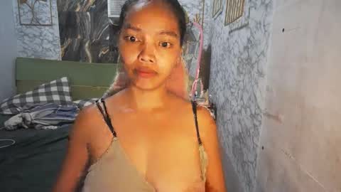 Snapshot of asian_janeth chatting on April 2026 11:28:01 PM im janeth single mom online show from April 2026 11:28:01 PM