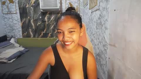Snapshot of asian_janeth chatting on May 2026 12:27:01 AM im janeth single mom online show from May 2026 12:27:01 AM