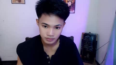 Snapshot of asian_lover05 chatting on October 2025 03:53:01 PM asian_lover05 online show from October 2025 03:53:01 PM
