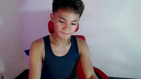Snapshot of asian_lover05 chatting on June 2026 04:35:01 PM asian_lover05 online show from June 2026 04:35:01 PM