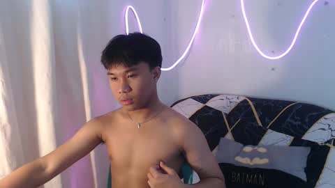 Snapshot of asian_prince_of_cock chatting on September 2025 05:55:02 AM Prince online show from September 2025 05:55:02 AM
