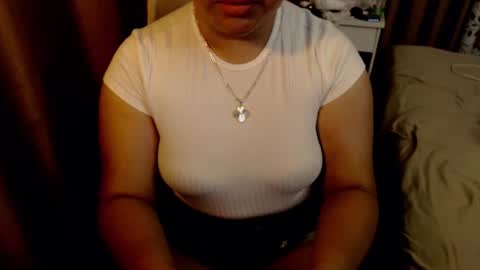 Snapshot of asian_rosemary chatting on June 2026 11:43:01 PM asian_rosemary online show from June 2026 11:43:01 PM
