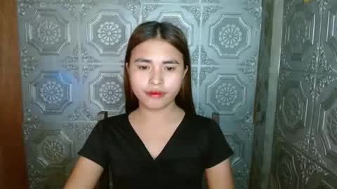 Sofia online show from November 2025 06:08:02 AM