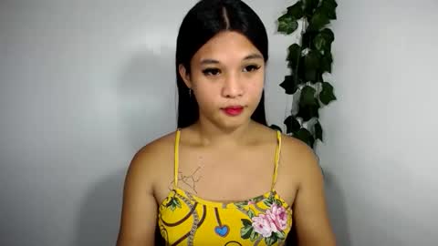 Snapshot of asian_yannie chatting on February 2026 05:04:01 AM Yan online show from February 2026 05:04:01 AM