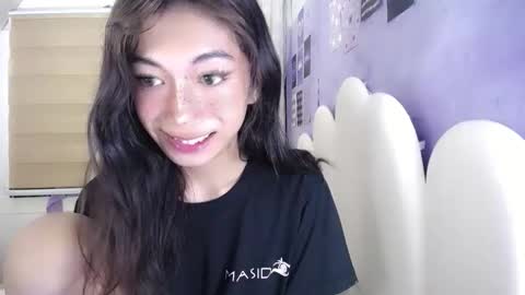 Snapshot of asianbarbie05 chatting on May 2026 10:32:02 AM SOFIA online show from May 2026 10:32:02 AM