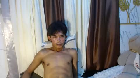 Snapshot of asianhotbigcock chatting on November 2025 12:13:02 AM Nico online show from November 2025 12:13:02 AM