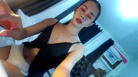 elish 3 online show from March 2025 04:52:02 PM