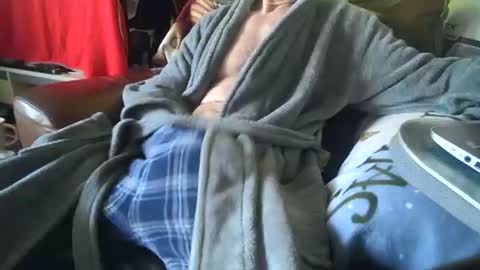 Snapshot of asianlooker chatting on January 2025 03:40:02 PM John online show from January 2025 03:40:02 PM