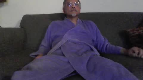 Asian Mixed Man online show from May 2026 03:24:02 AM