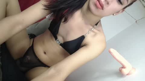 tikolina online show from October 2025 08:53:02 PM