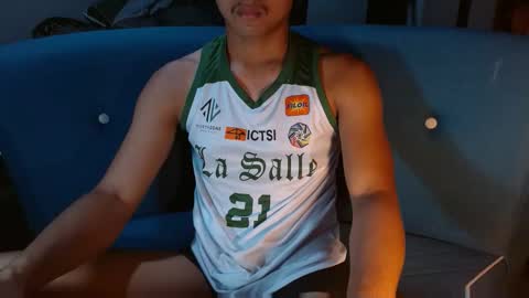 Snapshot of asianxx_edrian chatting on February 2026 12:19:02 AM Edrian online show from February 2026 12:19:02 AM