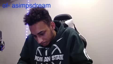 Snapshot of asimpsdream chatting on February 2025 04:36:01 PM asimpsdream online show from February 2025 04:36:01 PM