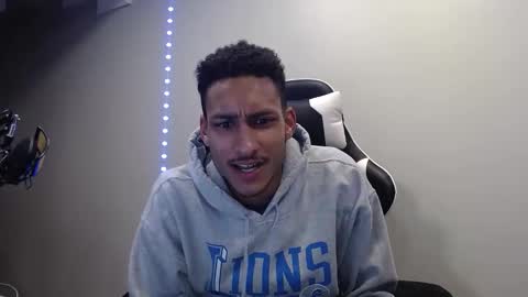 Snapshot of asimpsdream chatting on March 2025 11:25:01 PM asimpsdream online show from March 2025 11:25:01 PM