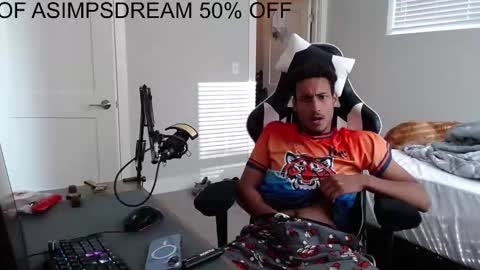 Snapshot of asimpsdream chatting on September 2025 01:12:02 PM asimpsdream online show from September 2025 01:12:02 PM