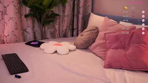 Audrey online show from October 2025 03:07:01 PM