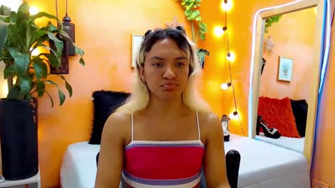 ASLY online show from January 2025 05:47:02 PM