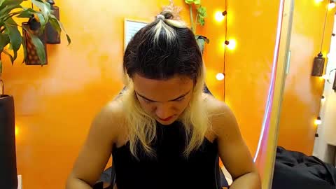 ASLY online show from January 2025 05:37:02 PM