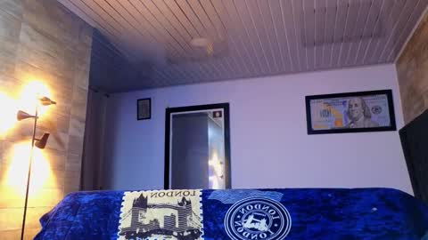 Asmodeo  -   online show from November 2025 11:38:01 PM