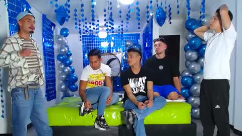 Snapshot of asmodeus7100 chatting on February 2025 12:10:01 AM THOMAS AND DAMIAND online show from February 2025 12:10:01 AM