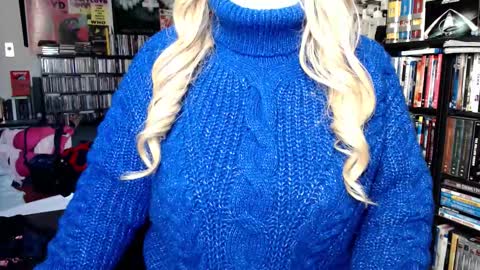 Aspen Vale online show from November 2025 05:38:01 PM