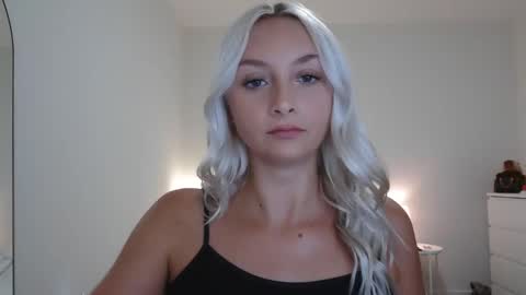 Aspen Aries online show from October 2025 02:02:05 AM