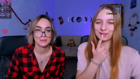 Snapshot of assole_meow chatting on January 2026 01:13:02 PM Assole online show from January 2026 01:13:02 PM