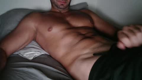 Snapshot of aston0 chatting on October 2025 05:20:02 AM Aston online show from October 2025 05:20:02 AM