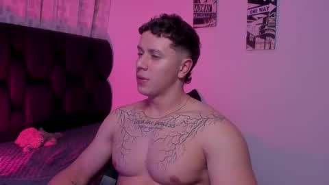 Snapshot of astonhills chatting on October 2025 07:51:02 AM astonhills online show from October 2025 07:51:02 AM