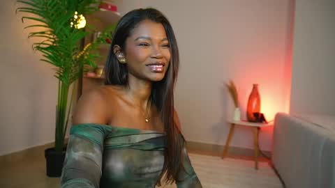 Astrea online show from May 2026 07:20:02 PM