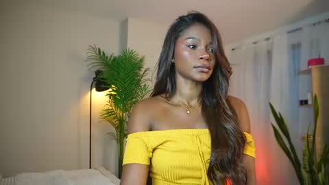 Snapshot of astrea_1 chatting on June 2026 11:06:01 PM Astrea online show from June 2026 11:06:01 PM