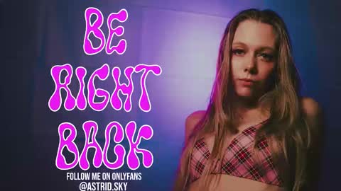 Astrid Sky online show from March 2026 03:42:02 AM