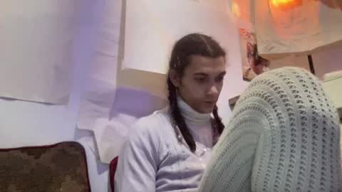 Astro Doll online show from December 2025 11:45:01 PM