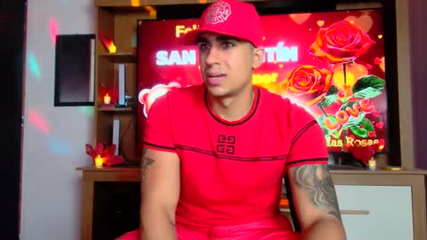 Snapshot of astromgrey chatting on February 2025 05:25:02 PM Astrom model independent online show from February 2025 05:25:02 PM