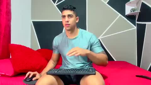 Snapshot of astromgrey chatting on March 2025 05:18:02 PM Astrom model independent online show from March 2025 05:18:02 PM