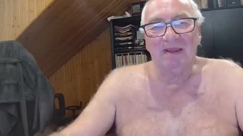 asusandy online show from May 2026 11:56:01 PM