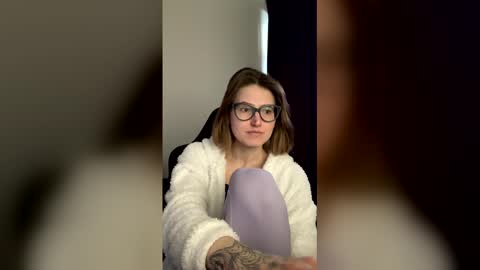 asya_new online show from April 2026 12:27:01 PM