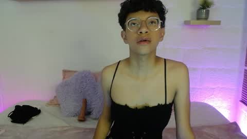 Atenea online show from May 2026 01:30:01 PM