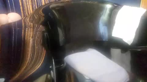 jonnyandrew online show from March 2025 03:20:02 PM