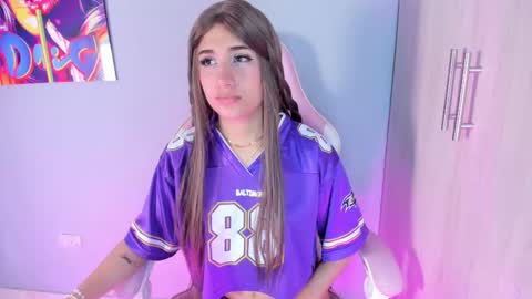 Snapshot of athenea__fox chatting on December 2025 11:58:02 AM athenea__fox online show from December 2025 11:58:02 AM